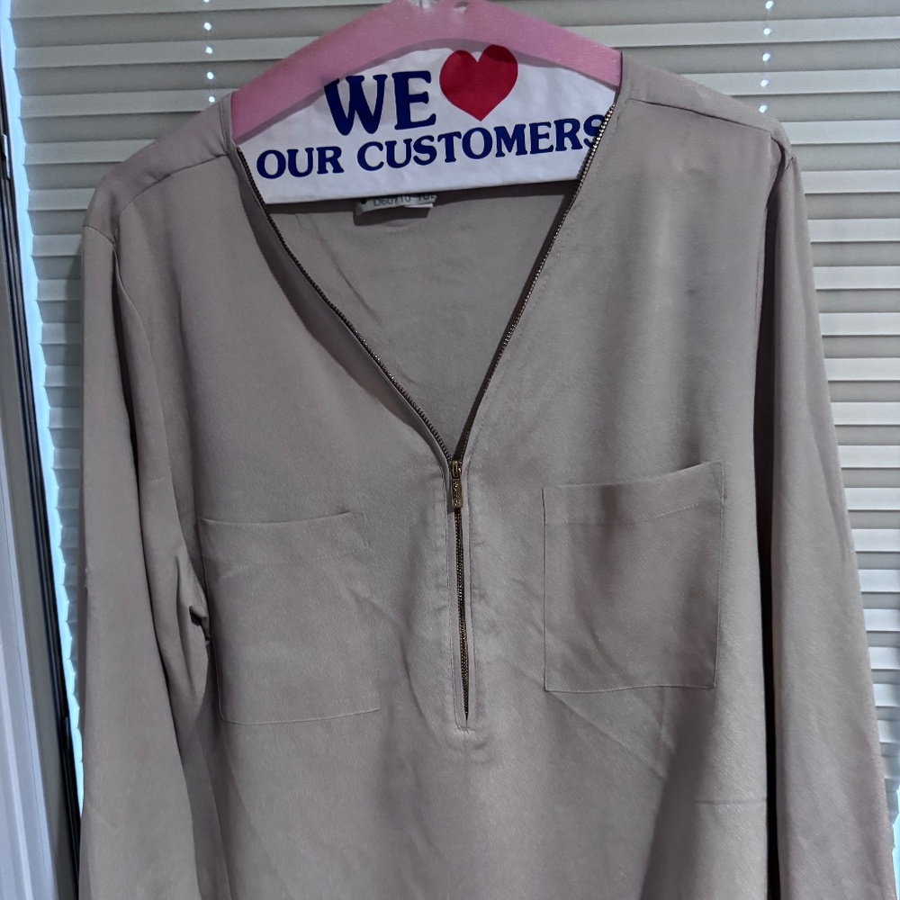 CLEARANCE!!! Calvin Klein Blouse